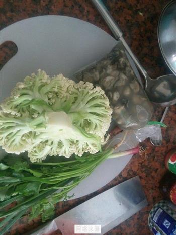 花菜牡蛎汤怎么做，花菜牡蛎汤怎么做好吃，花菜牡蛎汤做法