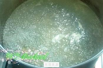 排骨豆腐汤娃娃菜怎么做，排骨豆腐汤娃娃菜怎么做好吃，排骨豆腐汤娃娃菜做法