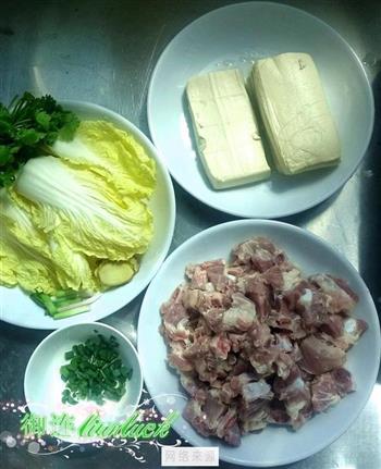 排骨豆腐汤娃娃菜怎么做，排骨豆腐汤娃娃菜怎么做好吃，排骨豆腐汤娃娃菜做法