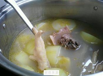 节瓜眉豆猪骨鸡脚汤怎么做，节瓜眉豆猪骨鸡脚汤怎么做好吃，节瓜眉豆猪骨鸡脚汤做法
