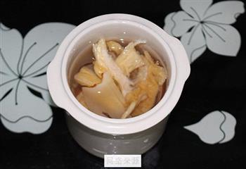 海底椰双杏川贝母汤怎么做，海底椰双杏川贝母汤怎么做好吃，海底椰双杏川贝母汤做法