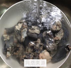 虫草花西洋参乌鸡汤怎么做，虫草花西洋参乌鸡汤怎么做好吃，虫草花西洋参乌鸡汤做法