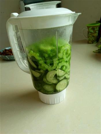 苦瓜黄瓜蜂蜜汁怎么做，苦瓜黄瓜蜂蜜汁怎么做好吃，苦瓜黄瓜蜂蜜汁做法