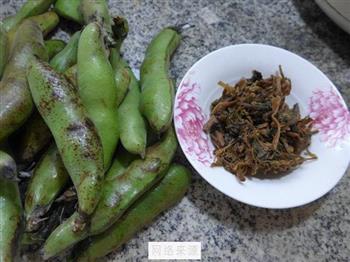 梅干菜蚕豆汤怎么做，梅干菜蚕豆汤怎么做好吃，梅干菜蚕豆汤做法