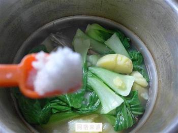 青菜土豆肉骨汤怎么做，青菜土豆肉骨汤怎么做好吃，青菜土豆肉骨汤做法
