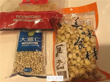 雪耳莲子汤怎么做，雪耳莲子汤怎么做好吃，雪耳莲子汤做法