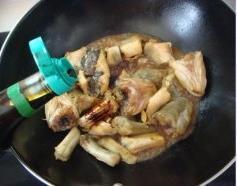 海鲶鱼炖茄子怎么做，海鲶鱼炖茄子怎么做好吃，海鲶鱼炖茄子做法