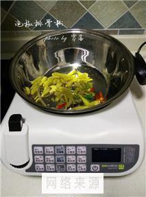 泡椒排骨粉怎么做，泡椒排骨粉怎么做好吃，泡椒排骨粉做法