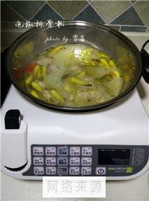 泡椒排骨粉怎么做，泡椒排骨粉怎么做好吃，泡椒排骨粉做法
