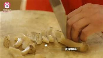 海鲜锅巴怎么做，海鲜锅巴怎么做好吃，海鲜锅巴做法