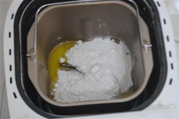 咸肉鲜虾堡怎么做，咸肉鲜虾堡怎么做好吃，咸肉鲜虾堡做法