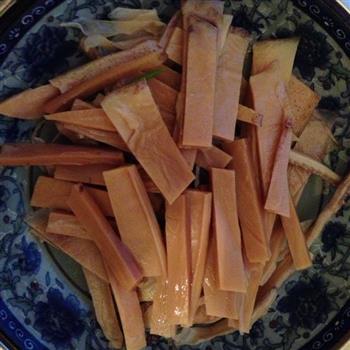 肉烧鱿鱼干怎么做，肉烧鱿鱼干怎么做好吃，肉烧鱿鱼干做法