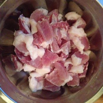 肉烧鱿鱼干怎么做，肉烧鱿鱼干怎么做好吃，肉烧鱿鱼干做法