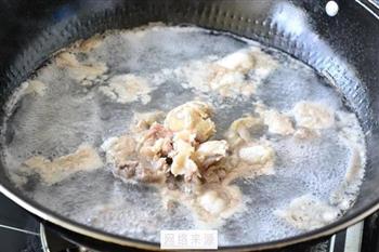 清炖牛杂萝卜汤怎么做，清炖牛杂萝卜汤怎么做好吃，清炖牛杂萝卜汤做法