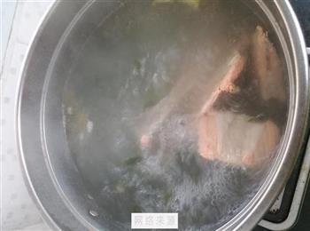 三文鱼味增汤怎么做，三文鱼味增汤怎么做好吃，三文鱼味增汤做法