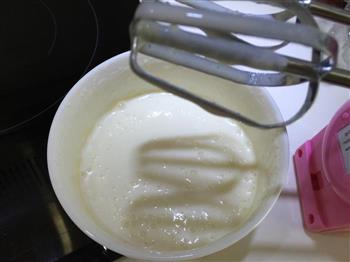 蓝莓慕斯蛋糕怎么做，蓝莓慕斯蛋糕怎么做好吃，蓝莓慕斯蛋糕做法