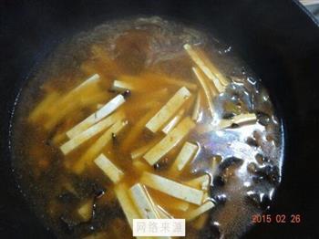 爽口酸辣汤怎么做，爽口酸辣汤怎么做好吃，爽口酸辣汤做法