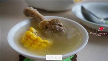 玉米鸭肉汤怎么做，玉米鸭肉汤怎么做好吃，玉米鸭肉汤做法