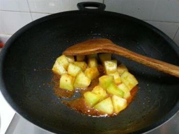蜜瓜炒虾仁怎么做，蜜瓜炒虾仁怎么做好吃，蜜瓜炒虾仁做法
