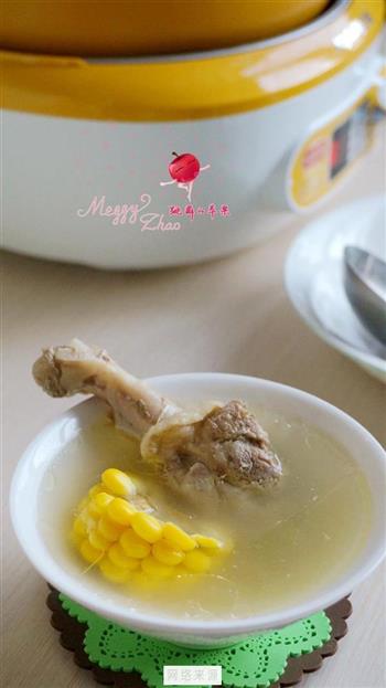 玉米鸭肉汤怎么做，玉米鸭肉汤怎么做好吃，玉米鸭肉汤做法