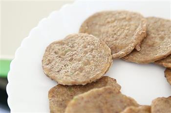 猪肝豆腐饼 宝宝辅食微课堂怎么做，猪肝豆腐饼 宝宝辅食微课堂怎么做好吃，猪肝豆腐饼 宝宝辅食微课堂做法
