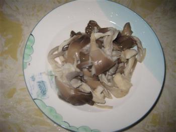 香炒鱿鱼怎么做，香炒鱿鱼怎么做好吃，香炒鱿鱼做法