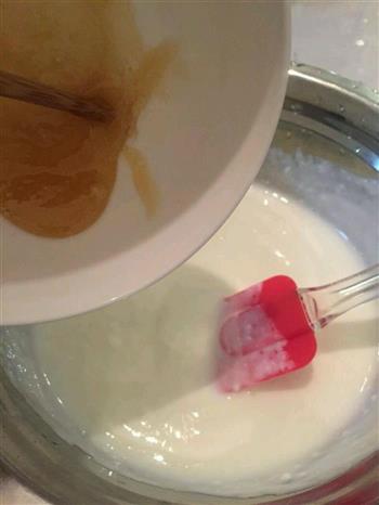 6寸老酸奶水果慕斯怎么做，6寸老酸奶水果慕斯怎么做好吃，6寸老酸奶水果慕斯做法