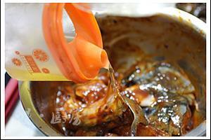 生焗鱼头怎么做，生焗鱼头怎么做好吃，生焗鱼头做法