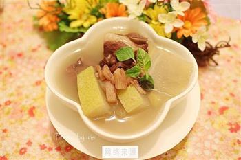 冬瓜红豆排骨汤怎么做，冬瓜红豆排骨汤怎么做好吃，冬瓜红豆排骨汤做法
