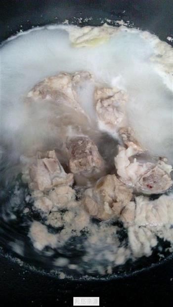 苦瓜猪骨汤怎么做，苦瓜猪骨汤怎么做好吃，苦瓜猪骨汤做法