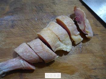 青菜腊鸡腿排骨汤怎么做，青菜腊鸡腿排骨汤怎么做好吃，青菜腊鸡腿排骨汤做法