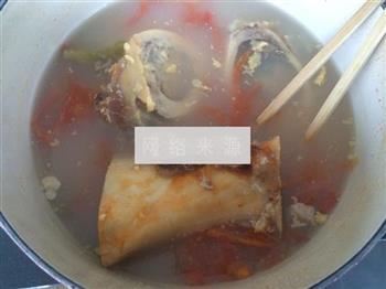 牛骨汤怎么做，牛骨汤怎么做好吃，牛骨汤做法