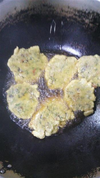 薄荷田螺饼怎么做，薄荷田螺饼怎么做好吃，薄荷田螺饼做法