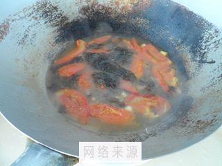 西红柿紫菜汤怎么做，西红柿紫菜汤怎么做好吃，西红柿紫菜汤做法