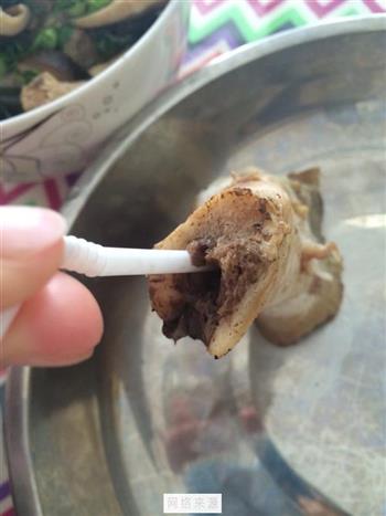 海带香菇炖大骨汤怎么做，海带香菇炖大骨汤怎么做好吃，海带香菇炖大骨汤做法