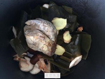 海带香菇炖大骨汤怎么做，海带香菇炖大骨汤怎么做好吃，海带香菇炖大骨汤做法