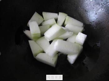 毛豆冬瓜排骨汤怎么做，毛豆冬瓜排骨汤怎么做好吃，毛豆冬瓜排骨汤做法