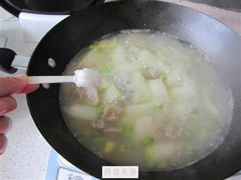 毛豆冬瓜排骨汤怎么做，毛豆冬瓜排骨汤怎么做好吃，毛豆冬瓜排骨汤做法