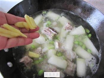 毛豆冬瓜排骨汤怎么做，毛豆冬瓜排骨汤怎么做好吃，毛豆冬瓜排骨汤做法