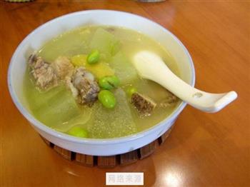 毛豆冬瓜排骨汤怎么做，毛豆冬瓜排骨汤怎么做好吃，毛豆冬瓜排骨汤做法