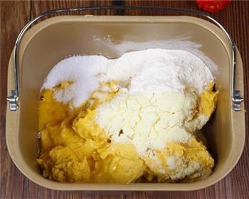 南瓜椰蓉面包的做法怎么做，南瓜椰蓉面包的做法怎么做好吃，南瓜椰蓉面包的做法做法