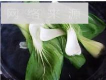 萝卜丝鲫鱼打卤面怎么做，萝卜丝鲫鱼打卤面怎么做好吃，萝卜丝鲫鱼打卤面做法
