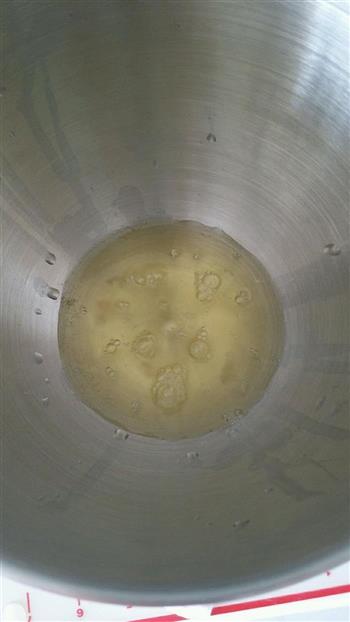 黄桃蛋糕卷怎么做，黄桃蛋糕卷怎么做好吃，黄桃蛋糕卷做法