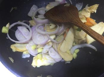 香煎烧汁琵琶鸡腿怎么做，香煎烧汁琵琶鸡腿怎么做好吃，香煎烧汁琵琶鸡腿做法