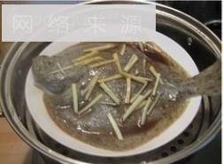 葱油多宝鱼怎么做，葱油多宝鱼怎么做好吃，葱油多宝鱼做法
