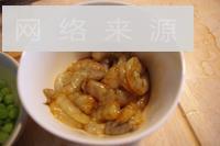 鲜虾仁炒蛋怎么做，鲜虾仁炒蛋怎么做好吃，鲜虾仁炒蛋做法
