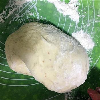 红豆椰蓉吐司怎么做，红豆椰蓉吐司怎么做好吃，红豆椰蓉吐司做法