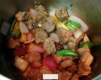 蕃茄牛腩浓汤怎么做，蕃茄牛腩浓汤怎么做好吃，蕃茄牛腩浓汤做法