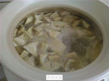 榴莲壳煲骨汤怎么做，榴莲壳煲骨汤怎么做好吃，榴莲壳煲骨汤做法