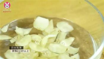 绿豆百合饮怎么做，绿豆百合饮怎么做好吃，绿豆百合饮做法